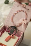 Give Boyfriend Girlfriend Cute Cat High-end Carbon Fiber Peace&love Keychain Mobile Phone Pendant