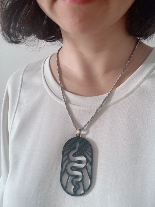 Friends Birthday Gift Carbon Fiber Snake Pattern Sweater Necklace
