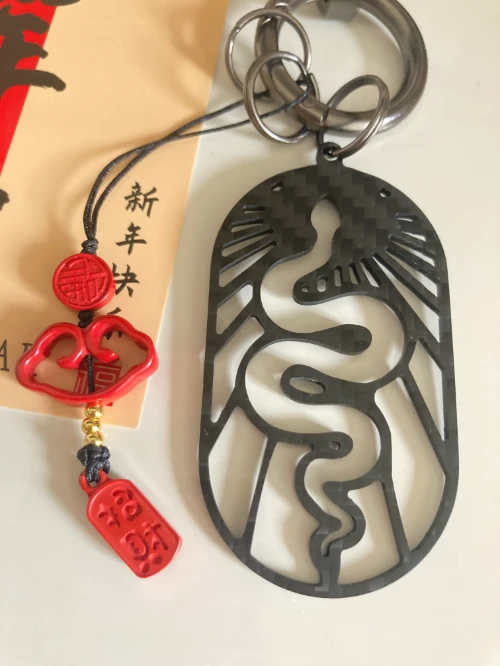 EE030  Birthday  Anniversary Carbon Black Fiber Snake Pendant Keychain Gift
