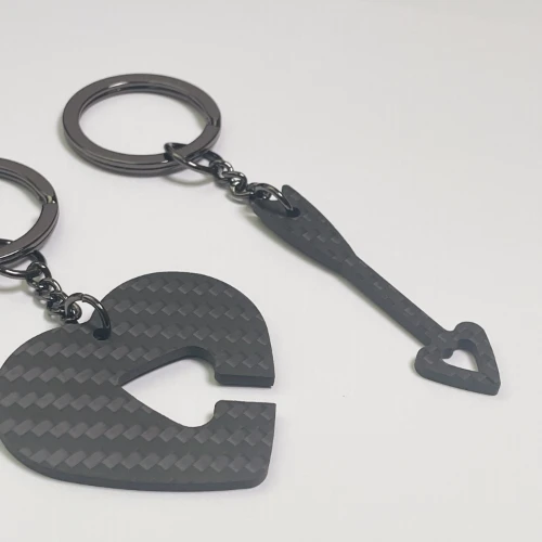 EE010 Love is You Arrow Through Your Heart Couple Love Confession Gift Keychain Two-Piece Set