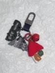 EE011 Love Is Home DIY Four-In-One Puzzle Love House Carbon Fiber Keychain Gift