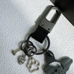 French Bulldog Carbon Fiber Keychain - Personalized Dog Lover Gift