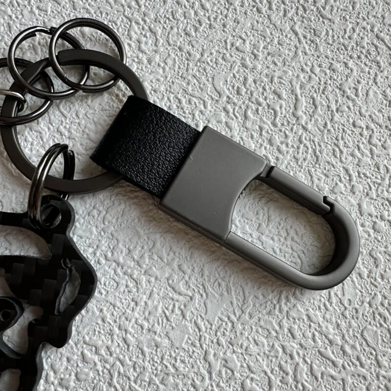 Enjoysmore | Premium 3K Carbon Fiber Labrador Retriever Silhouette Keychain, CNC Machined Minimalist Dog Memorial Pendant, Aerospace Grade EDC Keychain for Lab Lovers
