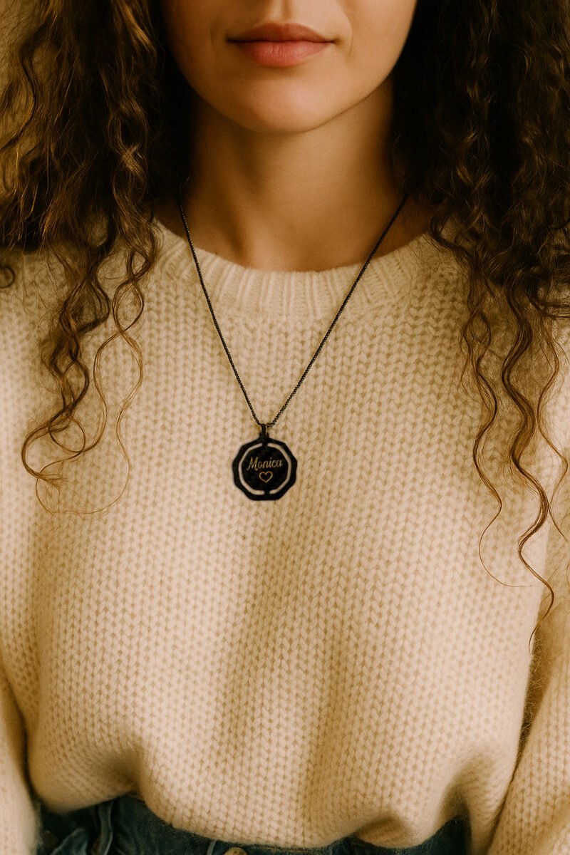 Personalized Carbon Fiber Name Necklace for Women - Custom Jewelry