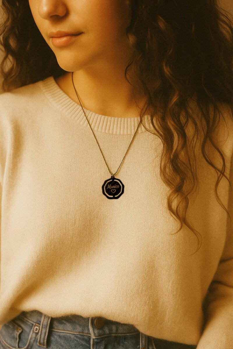 Personalized Carbon Fiber Name Necklace for Women - Custom Jewelry